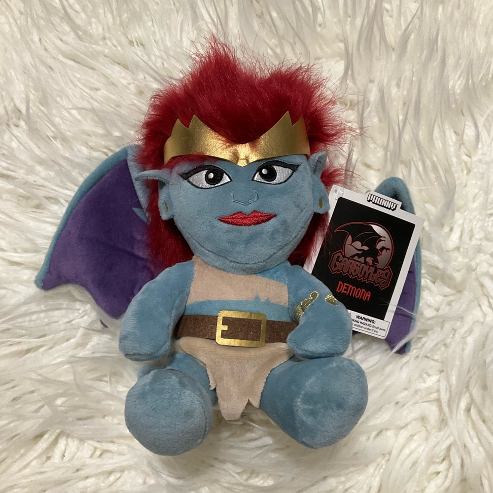NEW With Tags Gargoyles Demona 7.5" Phunny Plush Kidrobot Disney